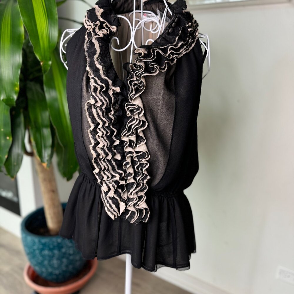 NWT M ROBERT RODRIGUEZ BLACK RUFFLE BLOUSE NEIMAN MARCUS STUNNING